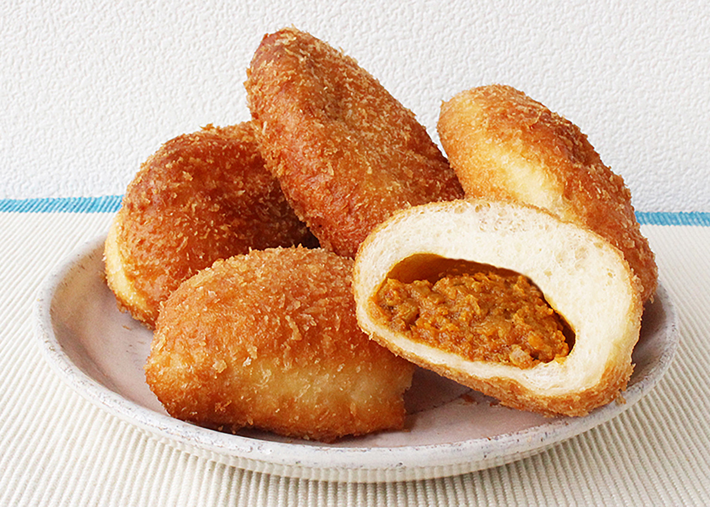 NEWマサラキーマカレーパンのレシピ画像
