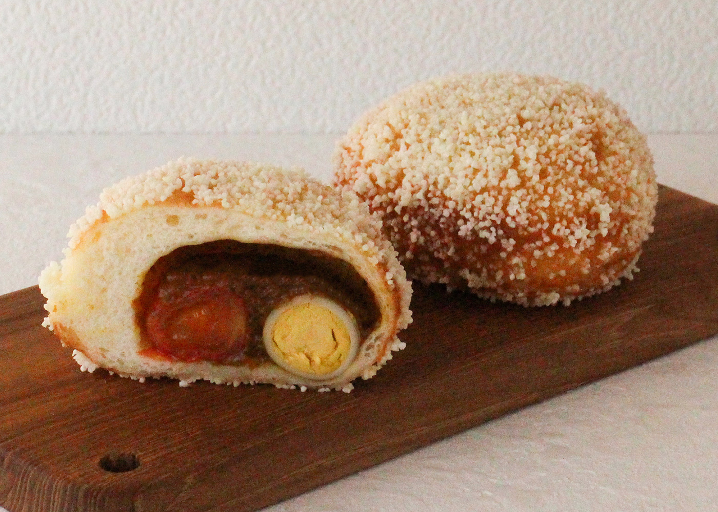 トマたまカレーパン