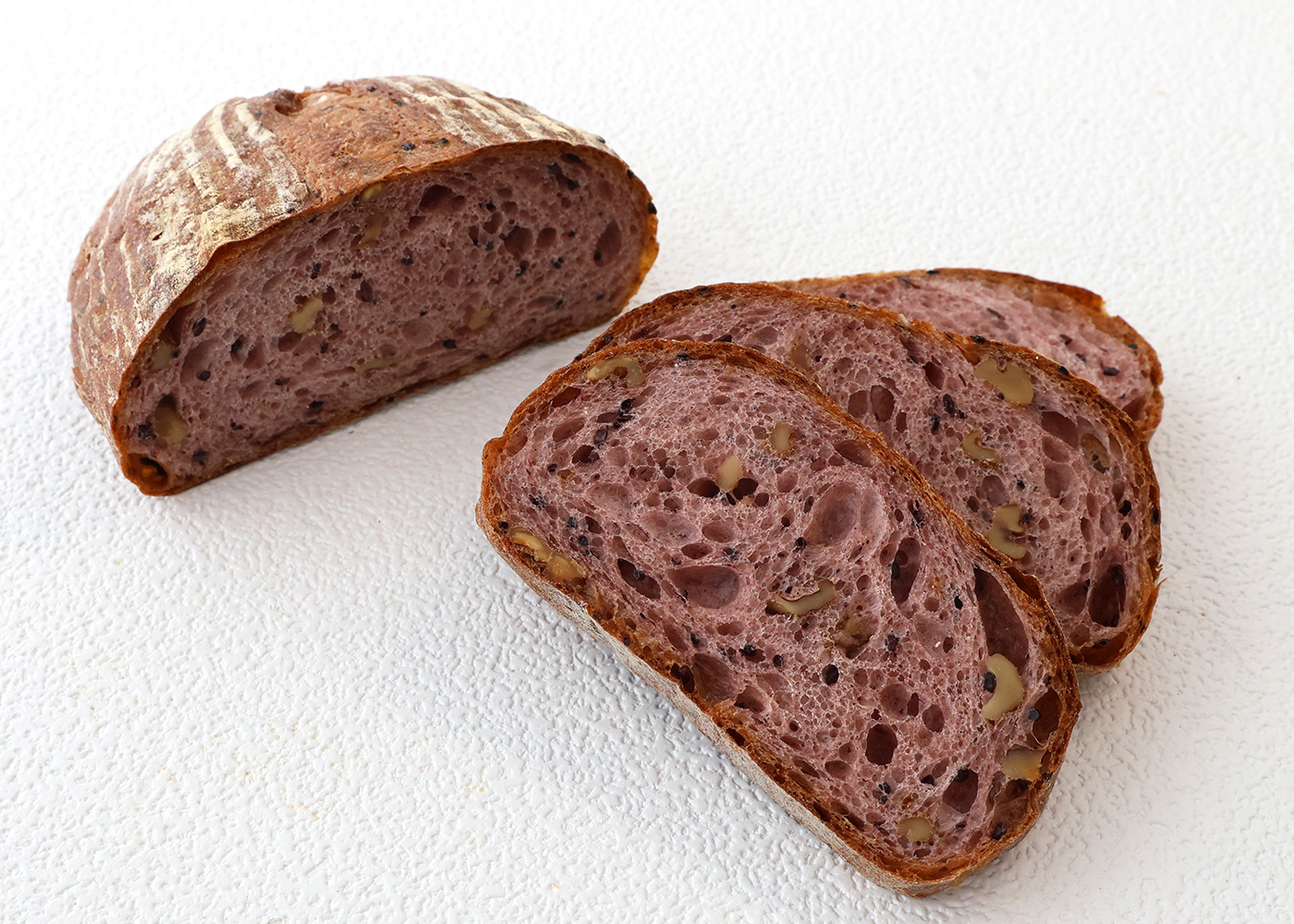 黒米のカンパーニュ